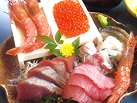 いちご狩り食べ放題ツアー