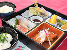 ã¤ã¤ãå¾¡è³